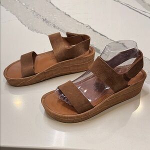 Pedro Garcia Brown Suede Platform Sandals NWT